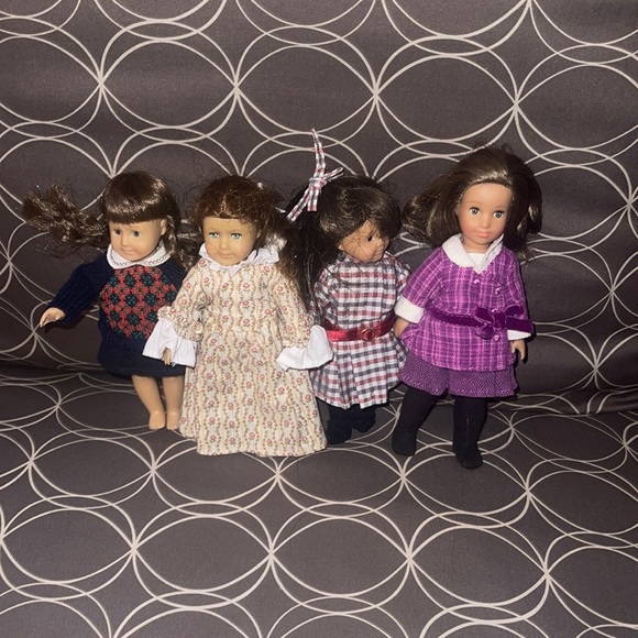 American Girl Other - American girl mini dolls